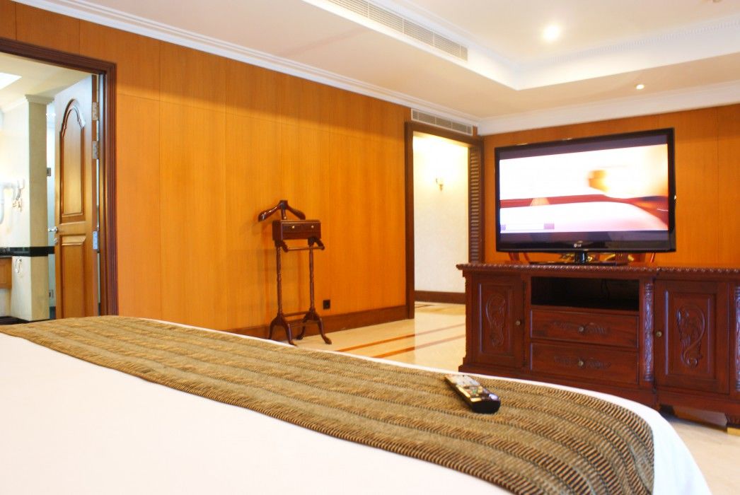 Sunlake Hotel